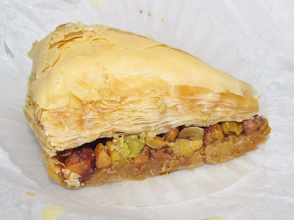 Пахлава с фисташками